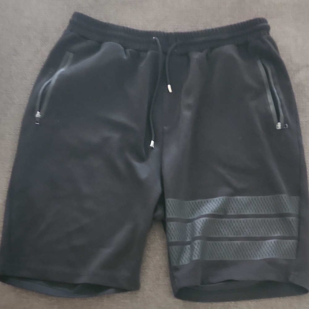 Men's Black Athletic Drawstring Shorts